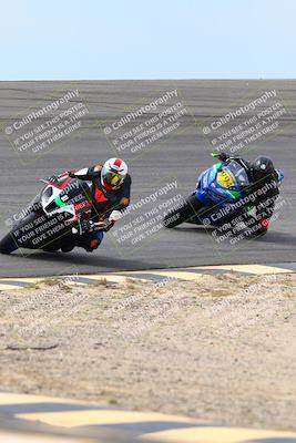 media/Mar-13-2022-SoCal Trackdays (Sun) [[112cf61d7e]]/Bowl Exit (1110am)/